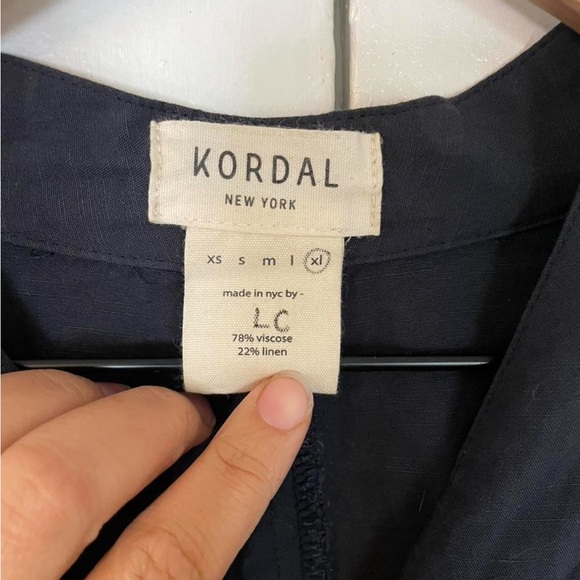 Kordal Black Button-Up Linen Jumpsuit - Picture 4 of 5